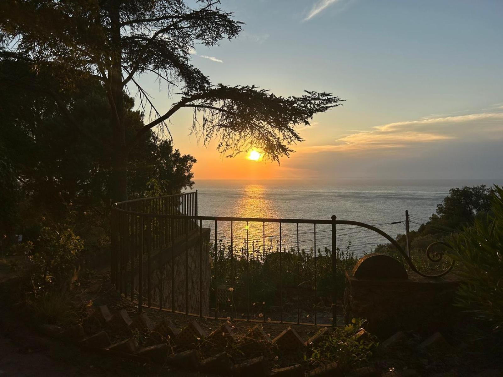 Villa Velta Sea Sunset Porto Santo Stefano  Eksteriør billede