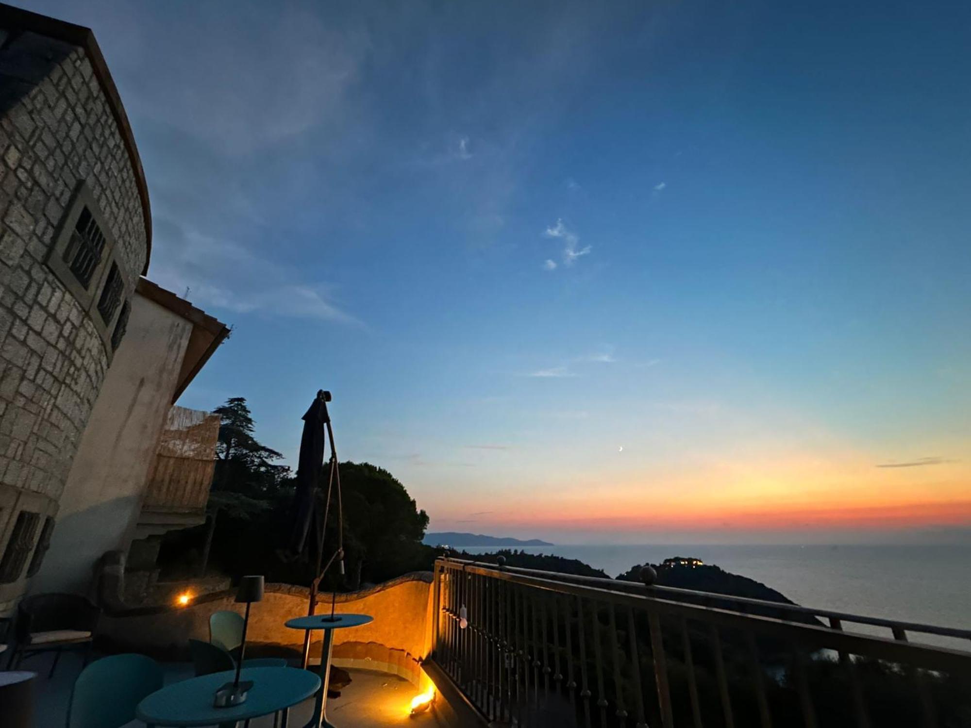 Villa Velta Sea Sunset Porto Santo Stefano  Eksteriør billede